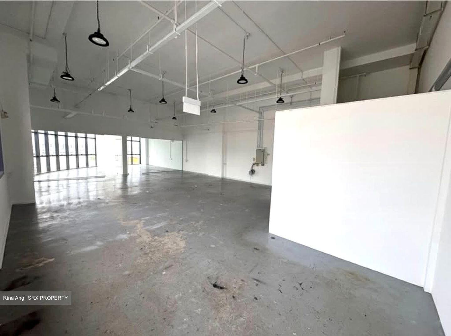 Hh @ Kallang (D13), Factory #560611571